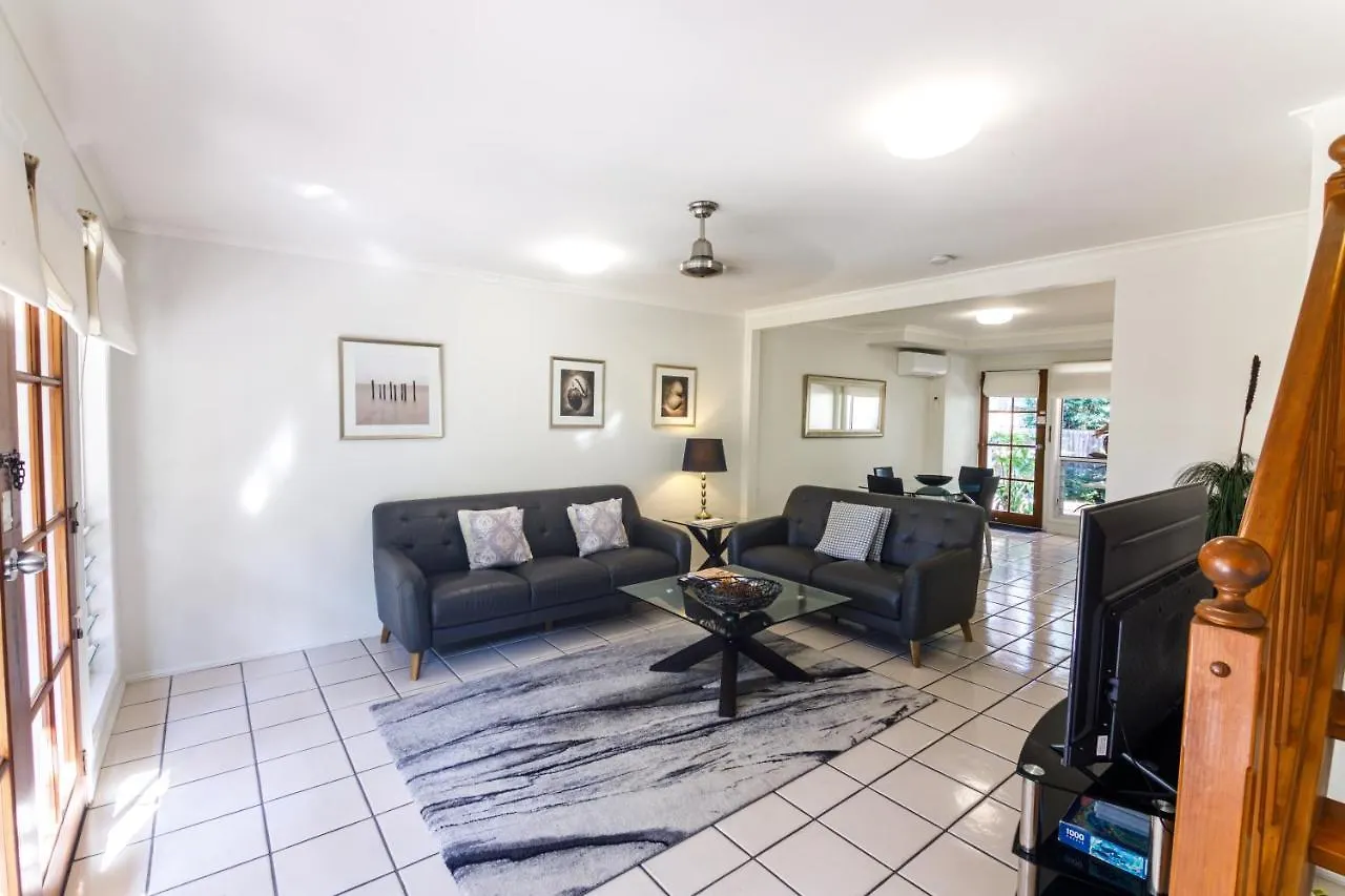 Sandy Beach Resort Noosaville 4*,  Australia